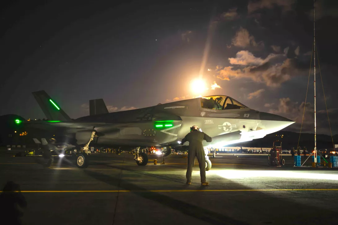 1月3日美軍F-35閃電II型戰機準備投入委內瑞拉行動（圖片來源：美國空軍）